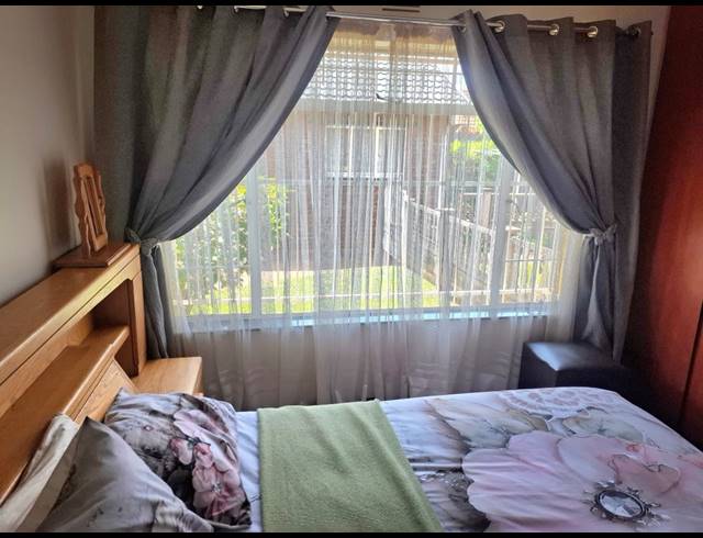 3 BEDROOM HOUSE FOR SALE IN HELIKON PARK